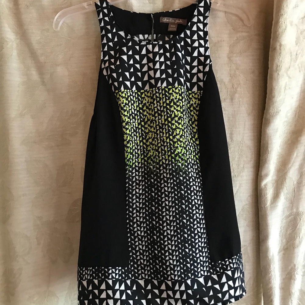 Geometric Print Top